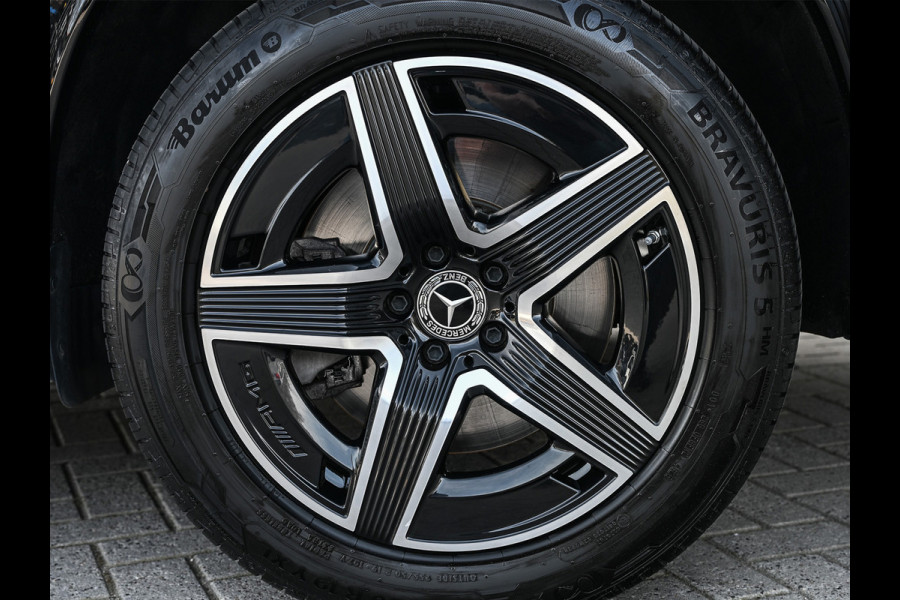 Mercedes-Benz GLC 300e 4MATIC AMG Line | Panoramadak | Burmester | Night pack | Head-up | 360 camera | Digital light | Keyless | Stoelverwarming | Ambiance interieur