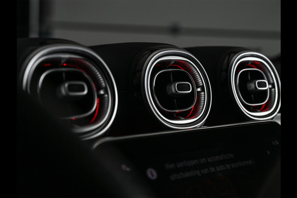 Mercedes-Benz GLC 300e 4MATIC AMG Line | Panoramadak | Burmester | Night pack | Head-up | 360 camera | Digital light | Keyless | Stoelverwarming | Ambiance interieur