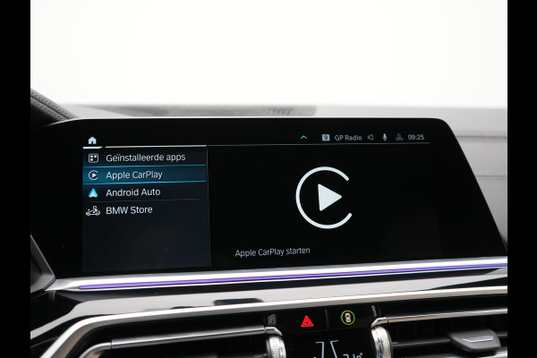 BMW X5 xDrive45e X Line PHEV 395pk Dealer O.H. | Trekhaak Af Fabriek | Luchtvering | Adaptive Cruise | Head Up | 360 Camera | Adaptief Onderstel | Laser LED | Lederen Sportstoelen Memory & Verwarmd | Sfeerverlichting | Keyless | Plug In H
