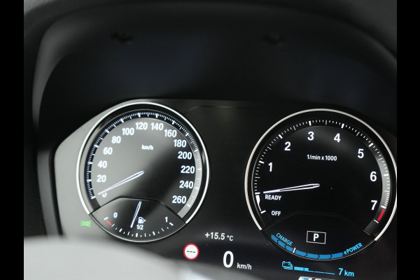 BMW X1 xDrive25e Sportline PHEV 221pk Dealer O.H. | Trekhaak Afn. | Camera | Sportstoelen Memory & Verwarmd | Keyless | Sfeerverlichting | Adaptive LED | Cruise Control | Navigatie | DAB |  Plug In Hybrid