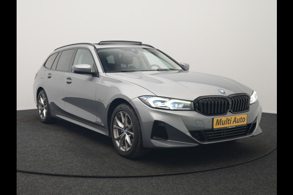 BMW 3 Serie Touring 320e Sportline FACELIFT PHEV Dealer O.H | Panodak | Widescreen Navi | Harman Kardon | Camera | Keyless | Stuurverwarming | Apple Carplay | BLIS | Plug In Hybrid