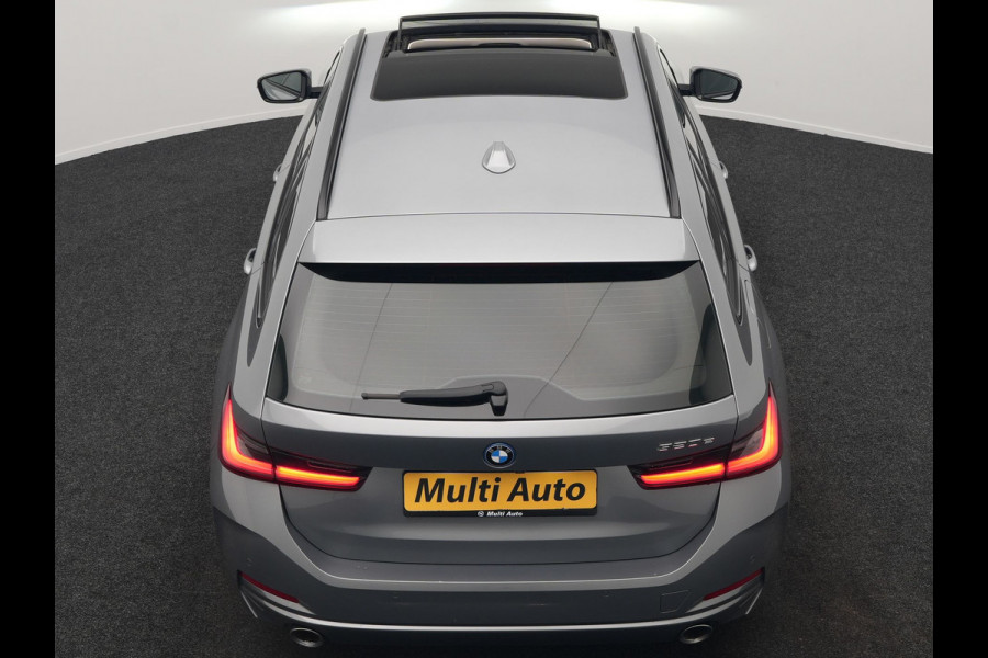 BMW 3 Serie Touring 320e Sportline FACELIFT PHEV Dealer O.H | Panodak | Widescreen Navi | Harman Kardon | Camera | Keyless | Stuurverwarming | Apple Carplay | BLIS | Plug In Hybrid