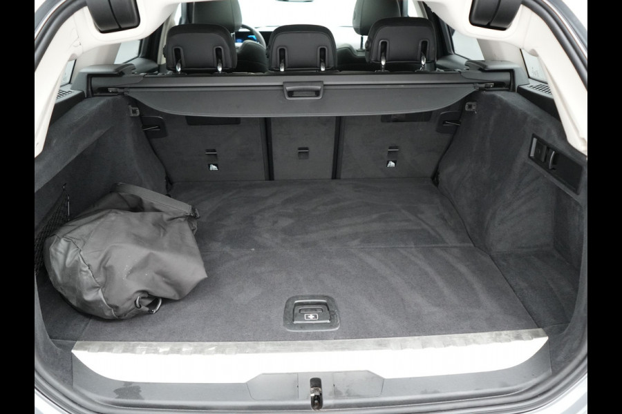 BMW 3 Serie Touring 320e Sportline FACELIFT PHEV Dealer O.H | Panodak | Widescreen Navi | Harman Kardon | Camera | Keyless | Stuurverwarming | Apple Carplay | BLIS | Plug In Hybrid