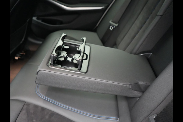 BMW 3 Serie Touring 320e M Sport FACELIFT PHEV 204pk Dealer O.H | Trekhaak Af Fabriek | Adapive Cruise | Widescreen Navi | Head Up | Alcantara Sportstoelen Verwarmd | Camera & Parkassist | Apple Carplay | Plug In Hybrid