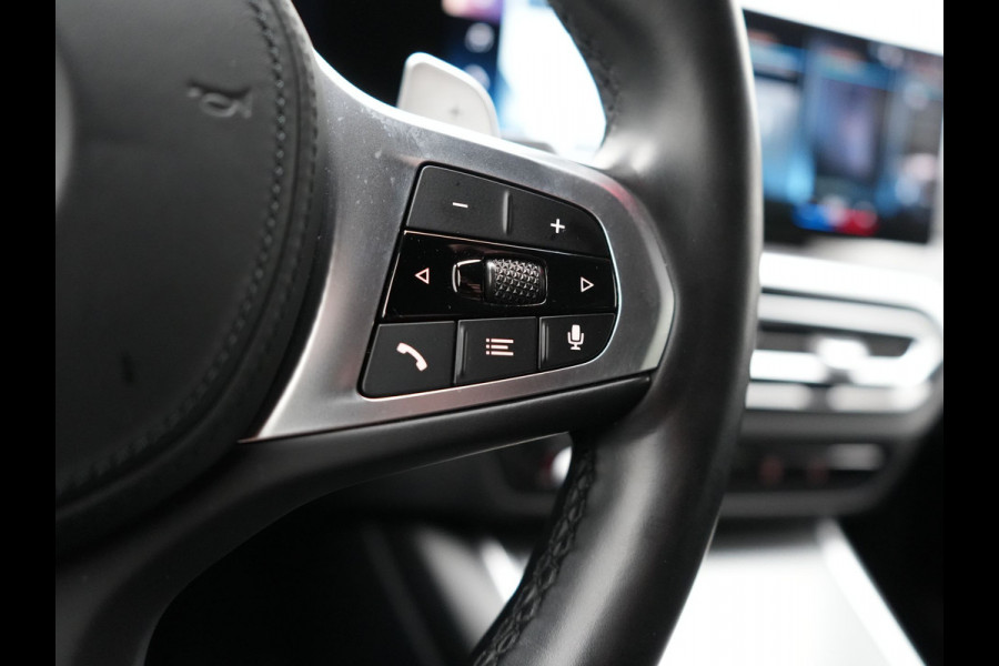 BMW 3 Serie Touring 320e M Sport FACELIFT PHEV 204pk Dealer O.H | Trekhaak Af Fabriek | Adapive Cruise | Widescreen Navi | Head Up | Alcantara Sportstoelen Verwarmd | Camera & Parkassist | Apple Carplay | Plug In Hybrid