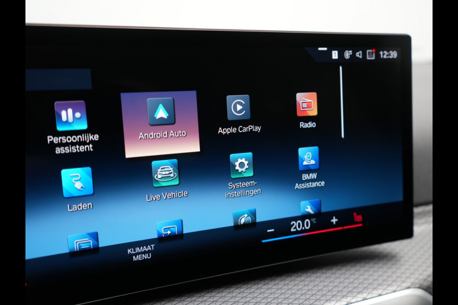 BMW 3 Serie Touring 320e M Sport FACELIFT PHEV 204pk Dealer O.H | Trekhaak Af Fabriek | Adapive Cruise | Widescreen Navi | Head Up | Alcantara Sportstoelen Verwarmd | Camera & Parkassist | Apple Carplay | Plug In Hybrid