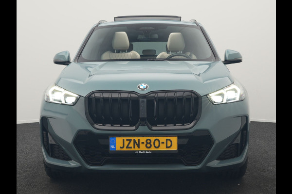 BMW X1 xDrive23i M Sport 218pk Dealer O.H | Panodak | Adaptive Cruise | Lederen Sportstoelen Massage & Memory | Head Up | 360 Camera | Harman Kardon | Widescreen Navi | Parkassist | Keyless | 19"L.M | Apple Carplay |