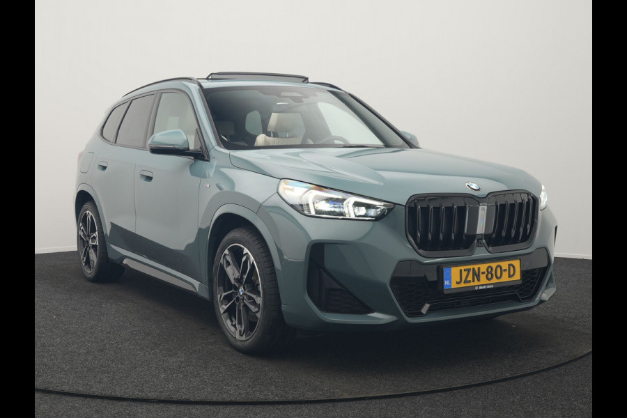 BMW X1 xDrive23i M Sport 218pk Dealer O.H | Panodak | Adaptive Cruise | Lederen Sportstoelen Massage & Memory | Head Up | 360 Camera | Harman Kardon | Widescreen Navi | Parkassist | Keyless | 19"L.M | Apple Carplay |