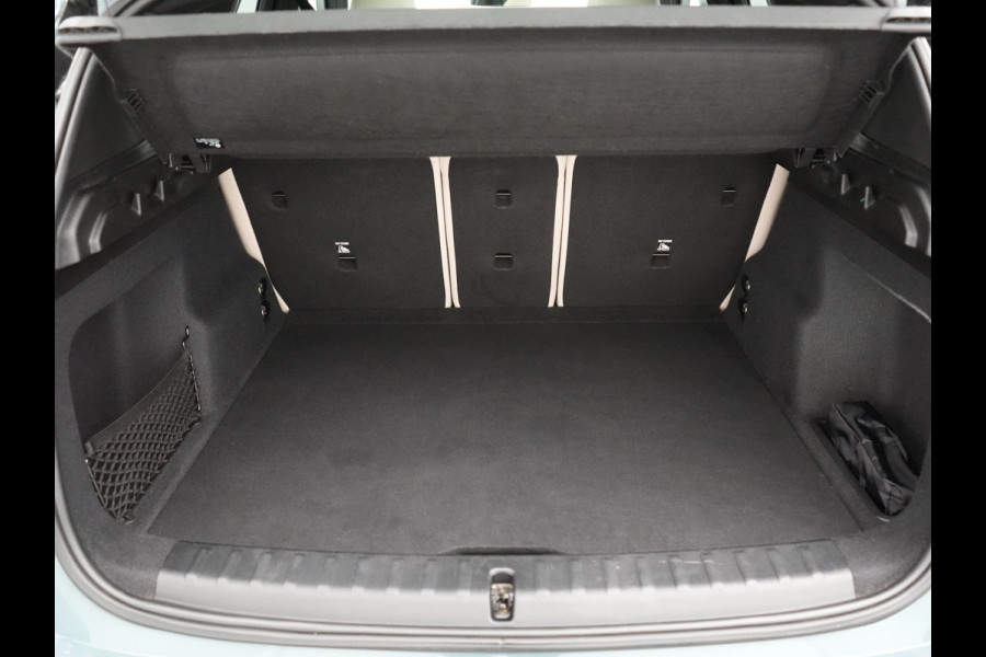 BMW X1 xDrive23i M Sport 218pk Dealer O.H | Panodak | Adaptive Cruise | Lederen Sportstoelen Massage & Memory | Head Up | 360 Camera | Harman Kardon | Widescreen Navi | Parkassist | Keyless | 19"L.M | Apple Carplay |