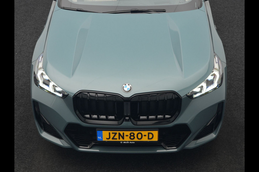 BMW X1 xDrive23i M Sport 218pk Dealer O.H | Panodak | Adaptive Cruise | Lederen Sportstoelen Massage & Memory | Head Up | 360 Camera | Harman Kardon | Widescreen Navi | Parkassist | Keyless | 19"L.M | Apple Carplay |