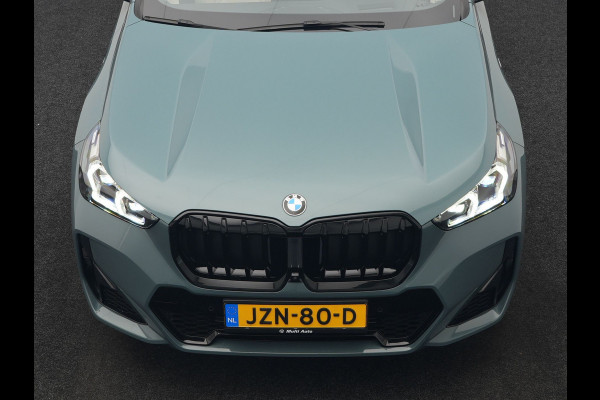 BMW X1 xDrive23i M Sport 218pk Dealer O.H | Panodak | Adaptive Cruise | Lederen Sportstoelen Massage & Memory | Head Up | 360 Camera | Harman Kardon | Widescreen Navi | Parkassist | Keyless | 19"L.M | Apple Carplay |