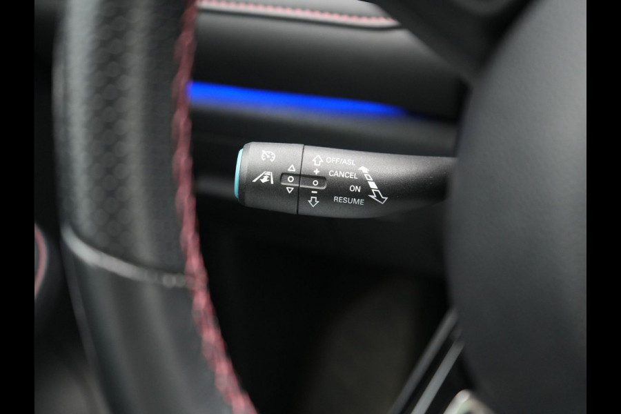 MG EHS 1.5 TGDI Luxury PHEV 258pk | Panodak | Adaptive Cruise | 360 Camera | Lederen Sportstoelen Verwarmd | Sfeerverlichting | Keyless | Apple Carplay | Blis | Navigatie | Virtual | DAB | Plug In Hybrid