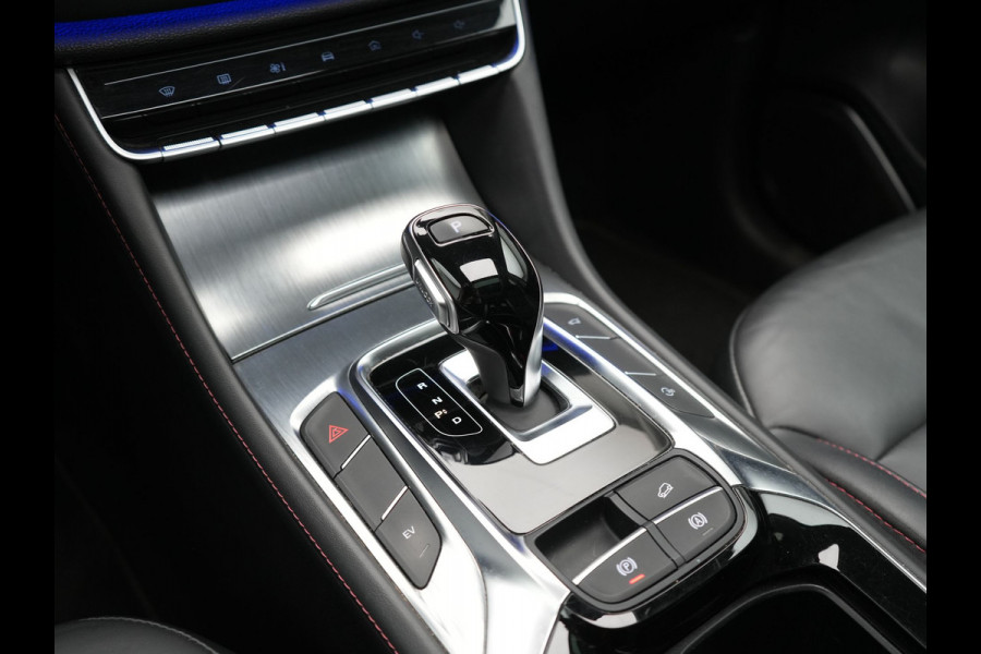 MG EHS 1.5 TGDI Luxury PHEV 258pk | Panodak | Adaptive Cruise | 360 Camera | Lederen Sportstoelen Verwarmd | Sfeerverlichting | Keyless | Apple Carplay | Blis | Navigatie | Virtual | DAB | Plug In Hybrid