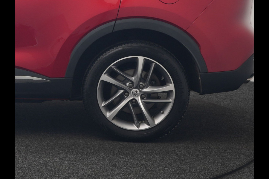 MG EHS 1.5 TGDI Luxury PHEV 258pk | Panodak | Adaptive Cruise | 360 Camera | Lederen Sportstoelen Verwarmd | Sfeerverlichting | Keyless | Apple Carplay | Blis | Navigatie | Virtual | DAB | Plug In Hybrid