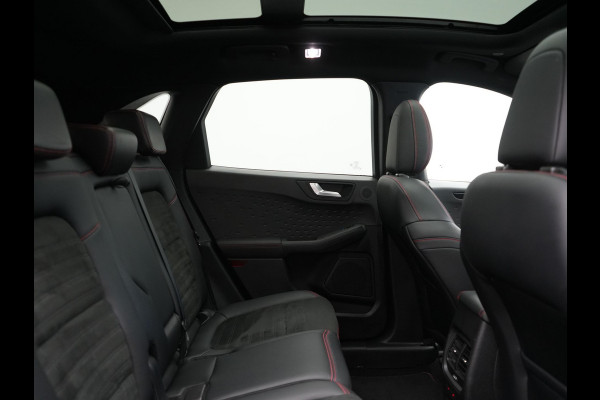 Ford Kuga 1.5 EcoBoost ST-Line X 150pk Dealer O.H. 1800kg Trekgewicht | Panodak | Adaptive Cruise | 360 Camera | Bang & Olufsen | Alcantara Sportstoelen & Stuur Verwarmd | Apple Carplay | Keyless | Blis | Navigatie | DAB |