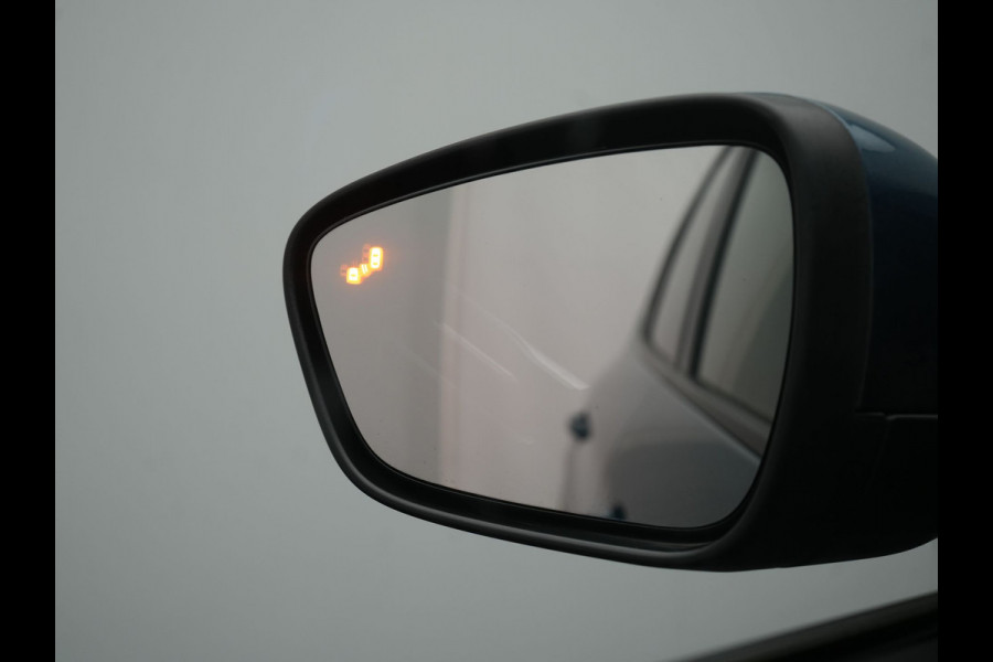 Ford Kuga 1.5 EcoBoost ST-Line X 150pk Dealer O.H. 1800kg Trekgewicht | Panodak | Adaptive Cruise | 360 Camera | Bang & Olufsen | Alcantara Sportstoelen & Stuur Verwarmd | Apple Carplay | Keyless | Blis | Navigatie | DAB |