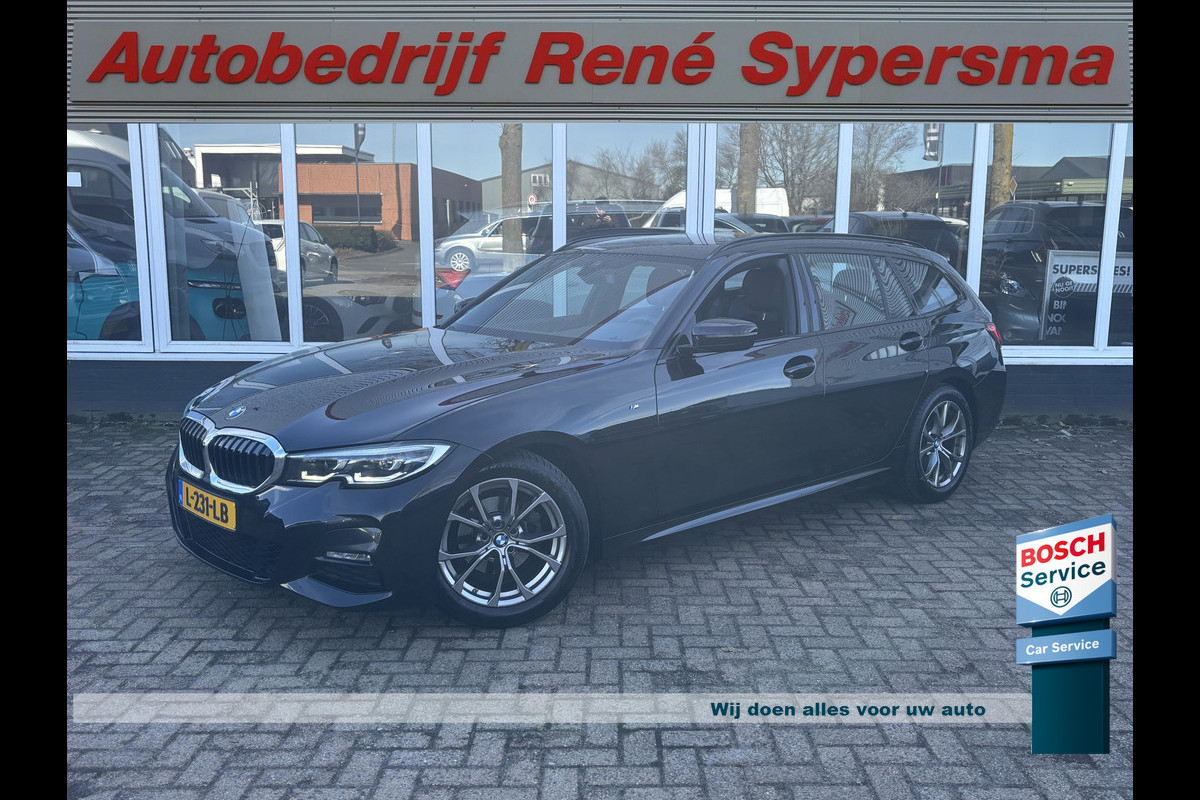 BMW 3 Serie Touring 318i Business Edition | M Pakket | Sfeerverlichting | Apple Carplay | Parkeercamera