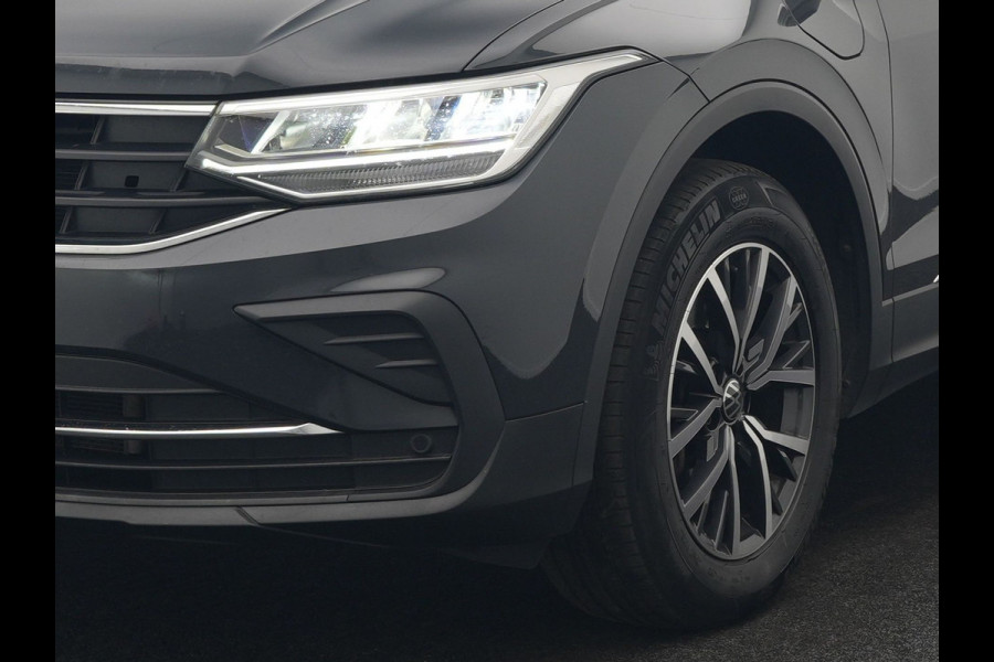 Volkswagen Tiguan 1.4 TSI eHybrid Life PHEV 245pk | Adaptive Cruise | Lederen Sportstoelen Memory & Verwarmd | Stuur Verwarmd | Virtual Cockpit | Navigatie | DAB | Plug In Hybrid