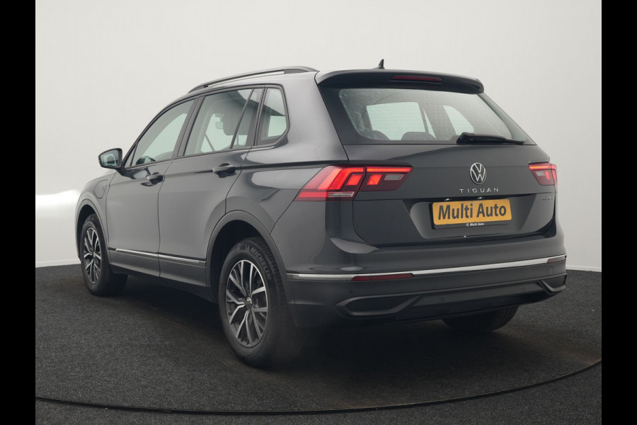Volkswagen Tiguan 1.4 TSI eHybrid Life PHEV 245pk | Adaptive Cruise | Lederen Sportstoelen Memory & Verwarmd | Stuur Verwarmd | Virtual Cockpit | Navigatie | DAB | Plug In Hybrid