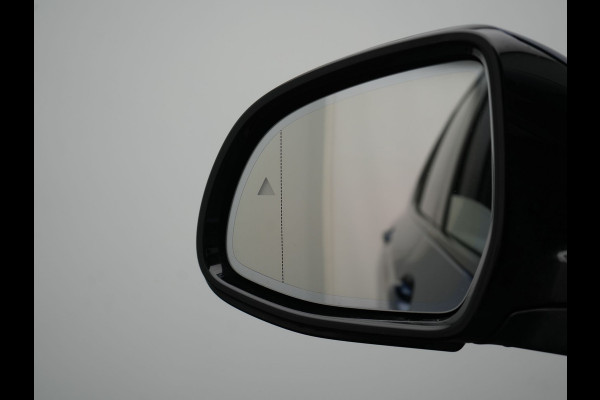 BMW X3 xDrive20i M Sport Shadow 184pk Dealer O.H | Trekhaak af Fabriek | Panodak | Adaptive Cruise | Sportstoelen Memory | Harman Kardon |  Head Up | 19"L.M | BLIS |