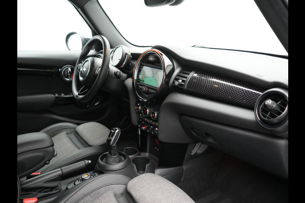 MINI Mini 2.0 Cooper S Chili 192pk 5 Deurs | Apple Carplay | Sportstoelen Verwarmd | Union Jack Achterlichten | 17"L.M | LED Koplampen | Navigatie Full Map | DAB | Cruise Control |