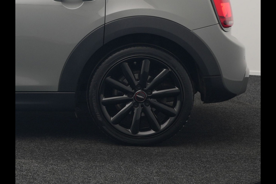 MINI Mini 2.0 Cooper S Chili 192pk 5 Deurs | Apple Carplay | Sportstoelen Verwarmd | Union Jack Achterlichten | 17"L.M | LED Koplampen | Navigatie Full Map | DAB | Cruise Control |