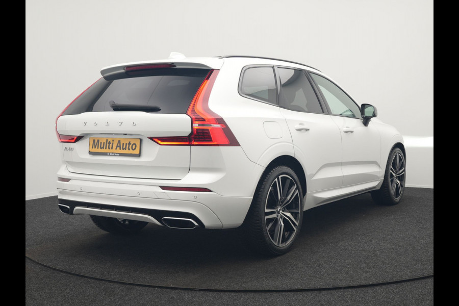 Volvo XC60 Recharge T8 AWD R-Design PHEV 391pk Dealer O.H. | Panodak | Luchtvering | Head Up | Camera | Harman & Kardon | Sportstoelen Memory & Verwarmd | 21"L.M | Apple Carplay | Keyless | Blis | Virtual | Navigatie | DAB | Plug In Hybrid