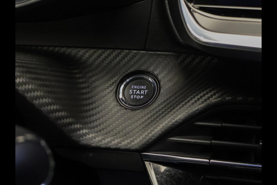 Peugeot 208 1.2 PureTech GT-line (APPLE CARPLAY,CAMERA,LED,NAVI,CRUISE,CLIMATE,SPORTSTOELEN,GETINT,LM VELGEN,NETTESTAAT)