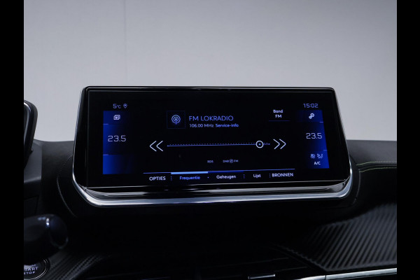 Peugeot 208 1.2 PureTech GT-line (APPLE CARPLAY,CAMERA,LED,NAVI,CRUISE,CLIMATE,SPORTSTOELEN,GETINT,LM VELGEN,NETTESTAAT)