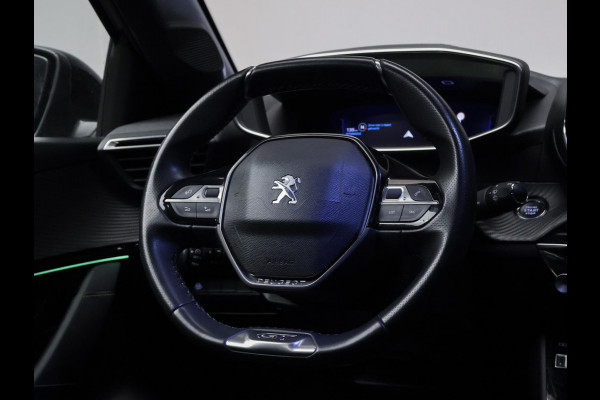 Peugeot 208 1.2 PureTech GT-line (APPLE CARPLAY,CAMERA,LED,NAVI,CRUISE,CLIMATE,SPORTSTOELEN,GETINT,LM VELGEN,NETTESTAAT)