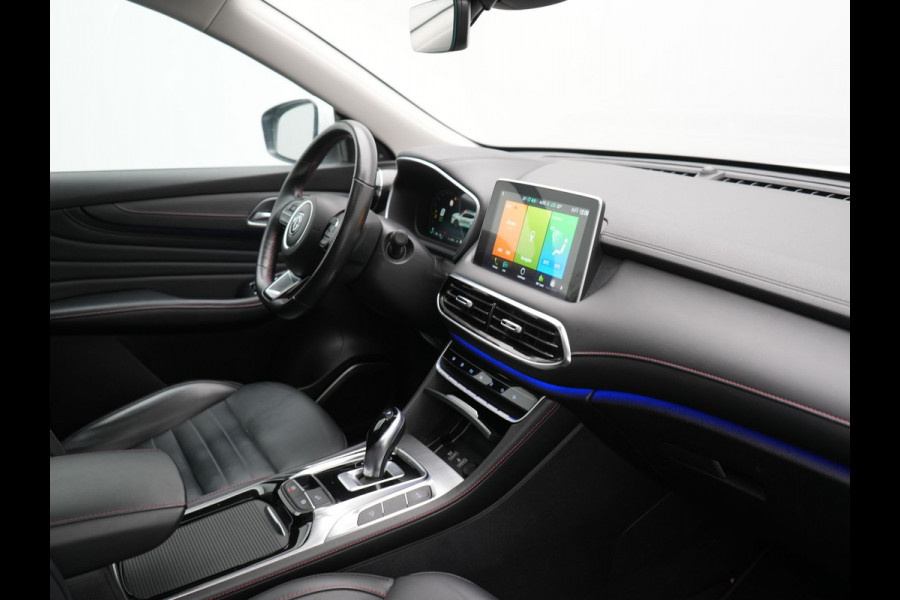 MG EHS 1.5 TGDI Luxury PHEV 258pk | Panodak | 360 Camera | Adaptive Cruise | Lederen Sportstoelen Verwarmd | Blis | Apple Carplay | Keyless | Sfeerverlichting | Navigatie | Virtual | DAB+ | Plug In Hybrid