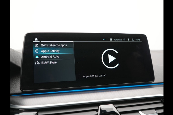 BMW 5 Serie Touring 530e xDrive M Sport PHEV 293pk Dealer O.H. | Panodak | Head Up | Laser LED | 360 Camera | Harman & Kardon | Sfeerverlichting | Alcantara Sportstoelen Verwarmd | Keyless | Blis | Virtual | Navigatie | DAB | Plug In Hybrid