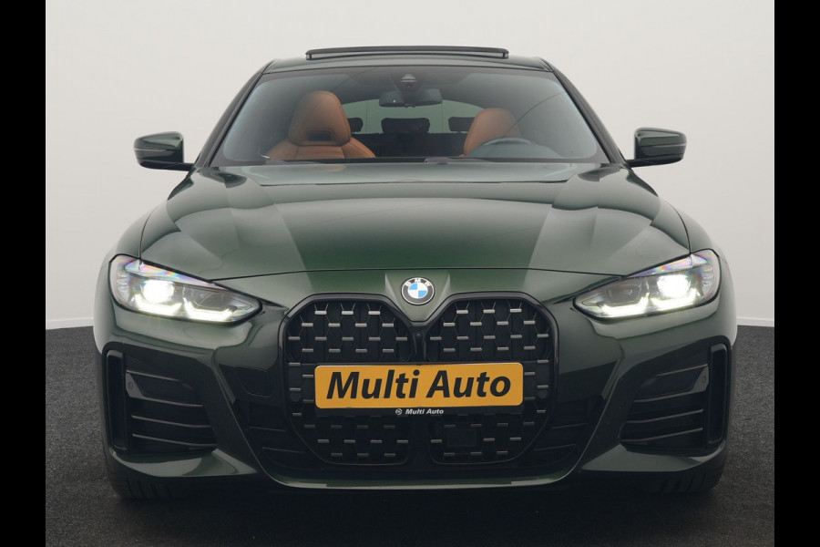 BMW 4 Serie Gran Coupé 430i M Sport 245pk Dealer O.H Sanremo Green | Panodak | Lederen Competition Stoelen Memory & Verwarmd | Adaptive Onderstel | 360 Camera | Harman & Kardon | 19" L.M | Carbon | Apple Carplay | Navigatie | Blis | Virtual | DAB |