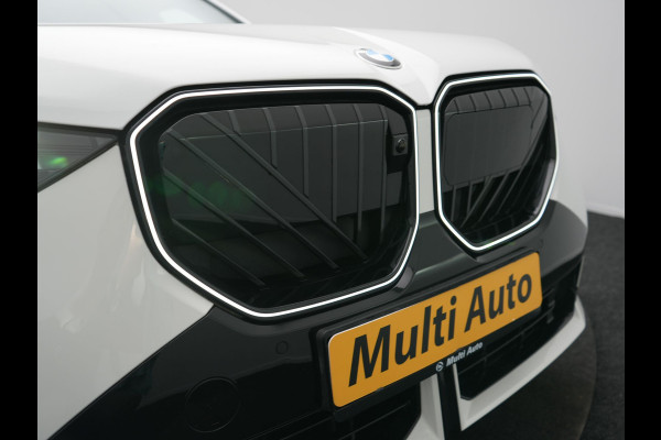 BMW X3 30e xDrive M Sport PRO PHEV 299pk | Panodak | Trekhaak af Fabriek | Adaptive Cruise | 21"L.M | 360 Camera | Head Up | Harman Kardon | Lederen Sportstoelen Memory & Verwarmd |  Widescreen | Navigatie | DAB | Plug In Hybrid