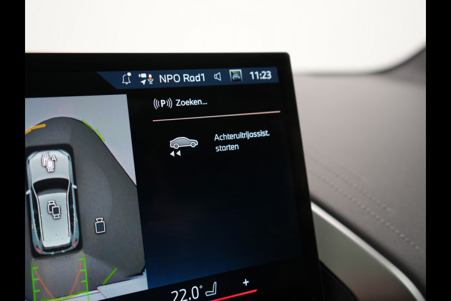 BMW X3 30e xDrive M Sport PRO PHEV 299pk | Panodak | Trekhaak af Fabriek | Adaptive Cruise | 21"L.M | 360 Camera | Head Up | Harman Kardon | Lederen Sportstoelen Memory & Verwarmd |  Widescreen | Navigatie | DAB | Plug In Hybrid