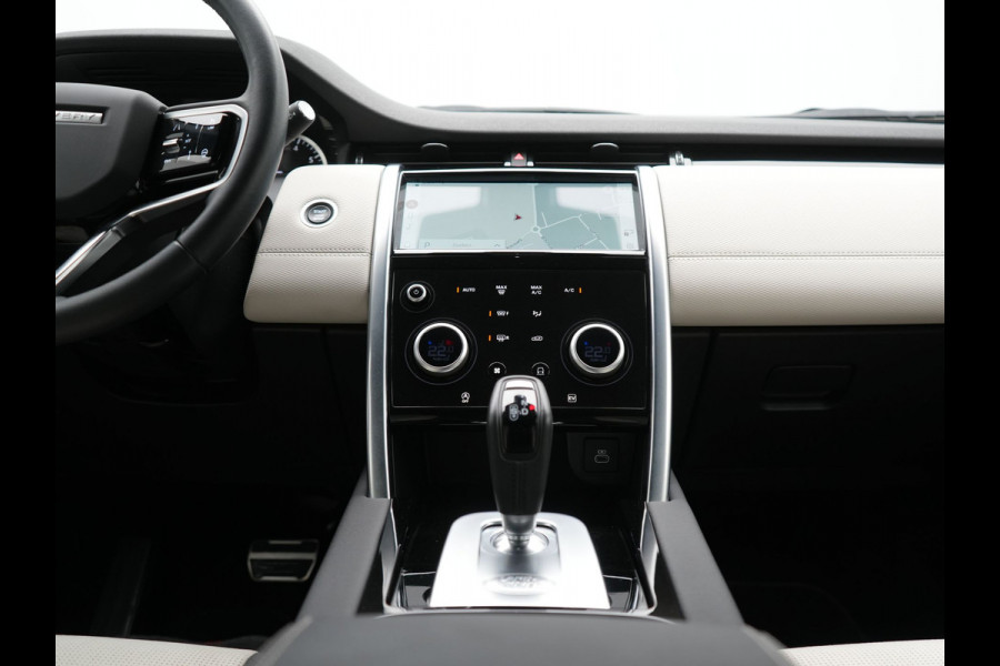 Land Rover Discovery Sport P300e R-Dynamic HSE PHEV 300pk Dealer O.H. | Trekhaak Afn. |  Adaptive Cruise | Camera | Meridian Audio | Alcantara Sportstoelen Memory & Verwarmd | Stuur Verwarmd | Apple Carplay | Keyless | Blis | Navigatie | DAB | Plug In Hybrid
