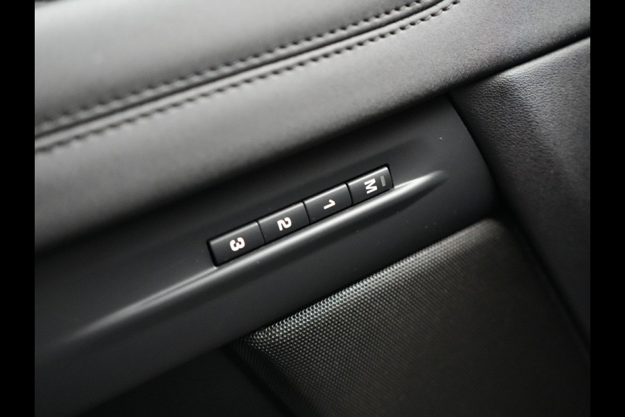 Land Rover Range Rover Evoque P200 AWD R-Dynamic | Afneembare Trekhaak | Meridian Audio | 20" L.M | Lederen Sportstoelen Memory & Verwarmd | Carplay | Camera | LED |
