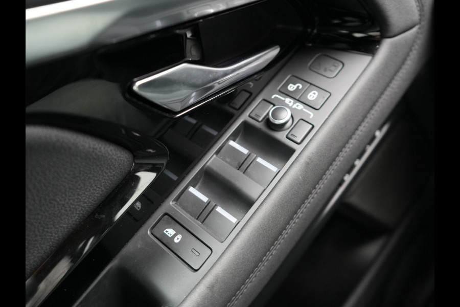 Land Rover Range Rover Evoque P200 AWD R-Dynamic | Afneembare Trekhaak | Meridian Audio | 20" L.M | Lederen Sportstoelen Memory & Verwarmd | Carplay | Camera | LED |