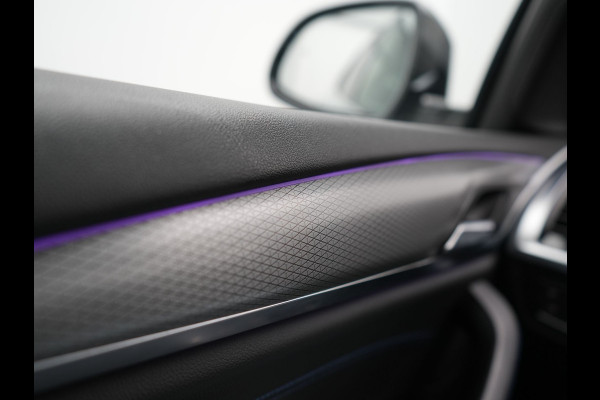 BMW X3 xDrive30e M Sport PHEV 293pk Dealer O.H. | Trekhaak Af Fabriek | Head Up | Sportstoelen Verwarmd | Apple Carplay | Keyless | Blis | Sfeerverlichting | Virtual | Navigatie | DAB | Plug In Hybrid