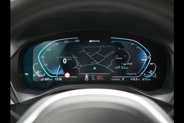 BMW X3 xDrive30e M Sport PHEV 293pk Dealer O.H. | Trekhaak Af Fabriek | Head Up | Sportstoelen Verwarmd | Apple Carplay | Keyless | Blis | Sfeerverlichting | Virtual | Navigatie | DAB | Plug In Hybrid