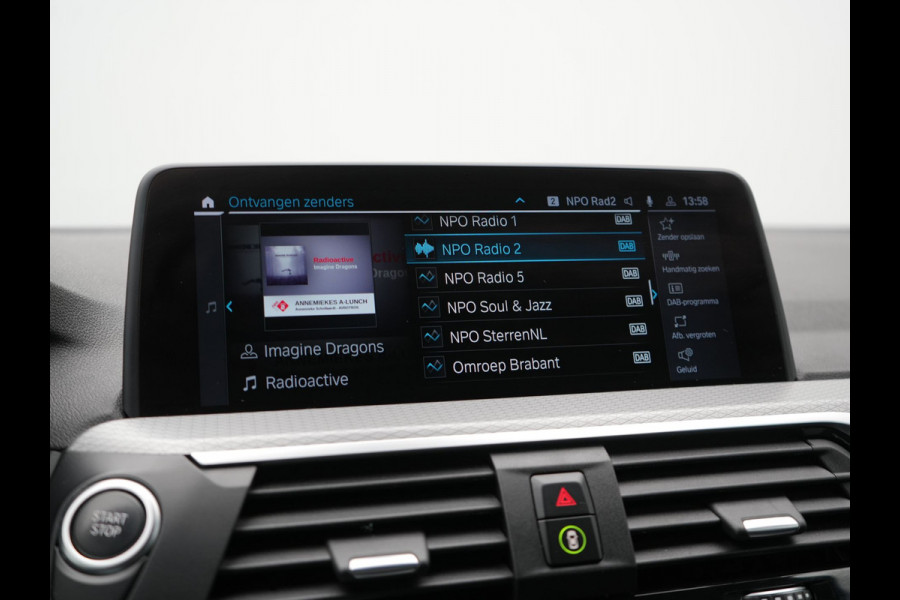 BMW X3 xDrive30e M Sport PHEV 293pk Dealer O.H. | Trekhaak Af Fabriek | Head Up | Sportstoelen Verwarmd | Apple Carplay | Keyless | Blis | Sfeerverlichting | Virtual | Navigatie | DAB | Plug In Hybrid