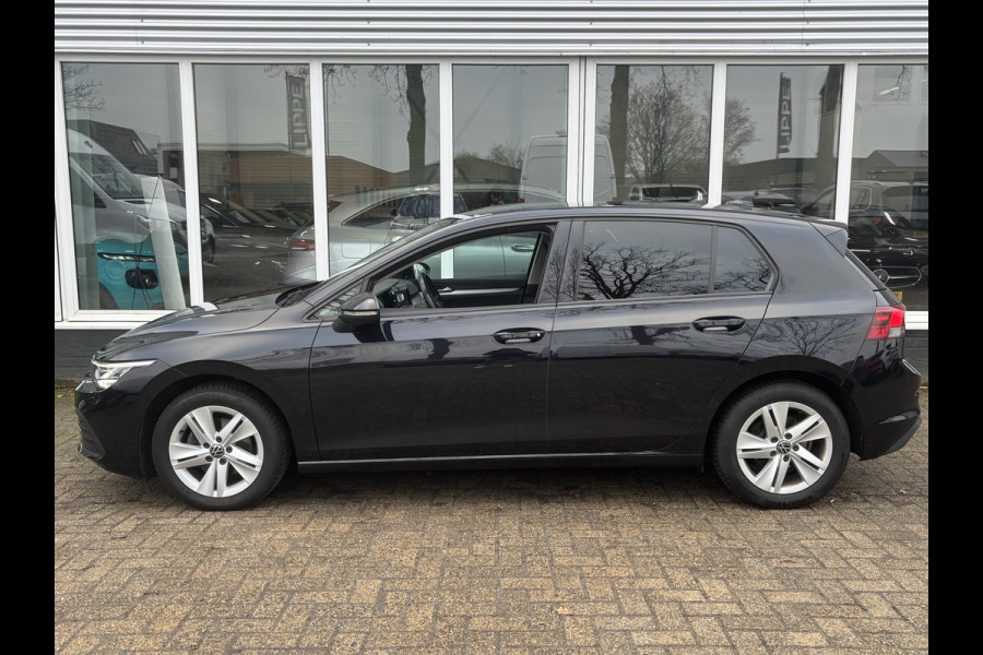 Volkswagen Golf 1.5 TSI Style | Trekhaak | Sfeerverlichting | Stoel & Stuurverwarming | Adaptieve Cruise