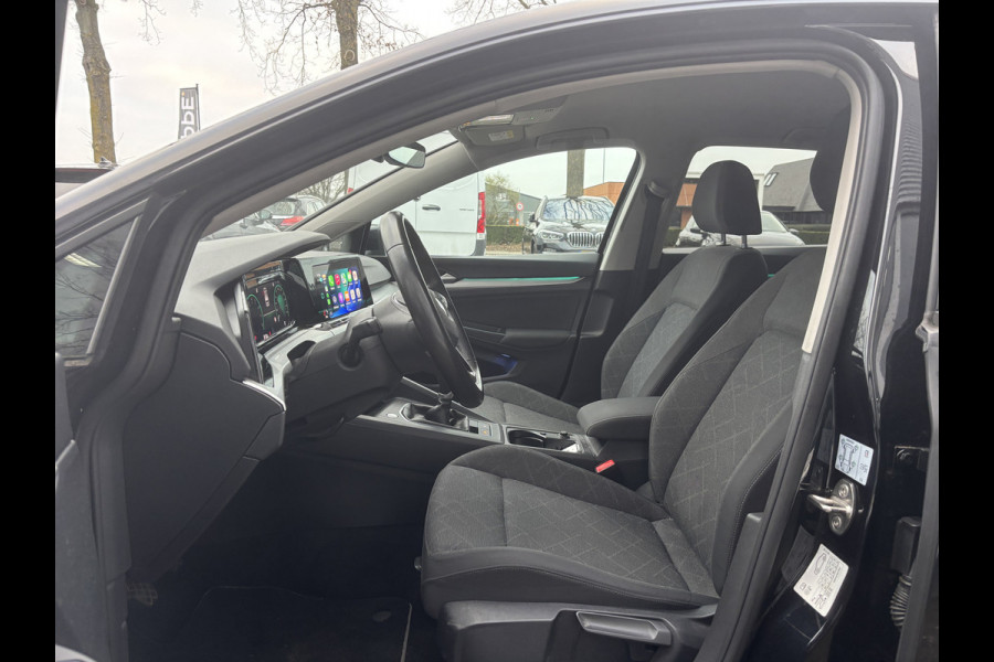 Volkswagen Golf 1.5 TSI Style | Trekhaak | Sfeerverlichting | Stoel & Stuurverwarming | Adaptieve Cruise