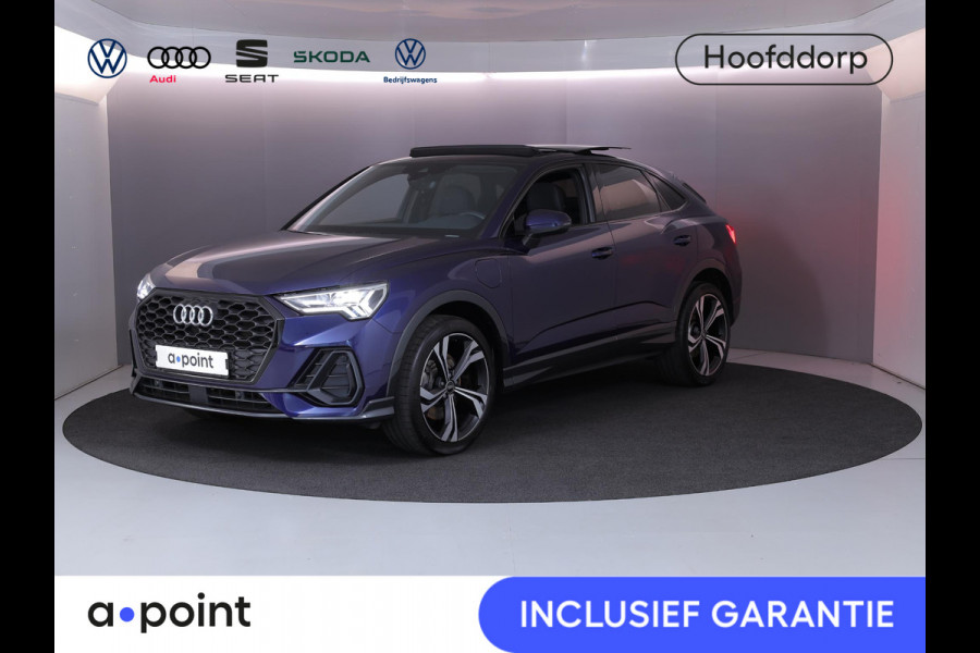Audi Q3 Sportback 45 TFSI e S Edition 245 pk S-tronic | Navigatie | Panoramadak | Parkeersensoren | Achteruitrijcamera | Adaptieve cruise control | Lichtmetalen velgen 20" |