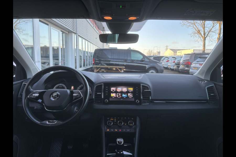 Škoda Karoq 1.5 TSI ACT Business | Stuurverwarming | Apple Carplay | Parkeer Sensoren | Cruise
