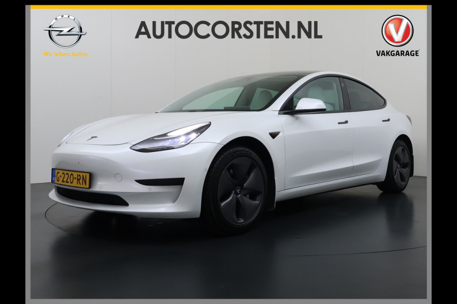 Tesla Model 3 SR+ 325PK AutoPilot Ivory-Leder Pano-Dak Adaptive Cruise Lmv 18" Camera's Elektr.-Stuur+Stoelen+Spiegels+Geheugen+Easy-Entry+Ver Ecc Navi Led DAB Voorverwarmen interieur via App Keyless One-Pedal-Drive 1e Eigenaar Origineel Nederlandse Auto 1.584kg
