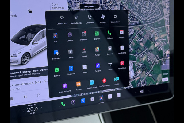 Tesla Model 3 SR+ 325PK AutoPilot Ivory-Leder Pano-Dak Adaptive Cruise Lmv 18" Camera's Elektr.-Stuur+Stoelen+Spiegels+Geheugen+Easy-Entry+Ver Ecc Navi Led DAB Voorverwarmen interieur via App Keyless One-Pedal-Drive 1e Eigenaar Origineel Nederlandse Auto 1.584kg