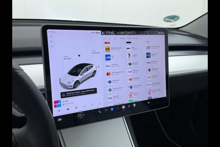 Tesla Model 3 SR+ 325PK AutoPilot Ivory-Leder Pano-Dak Adaptive Cruise Lmv 18" Camera's Elektr.-Stuur+Stoelen+Spiegels+Geheugen+Easy-Entry+Ver Ecc Navi Led DAB Voorverwarmen interieur via App Keyless One-Pedal-Drive 1e Eigenaar Origineel Nederlandse Auto 1.584kg