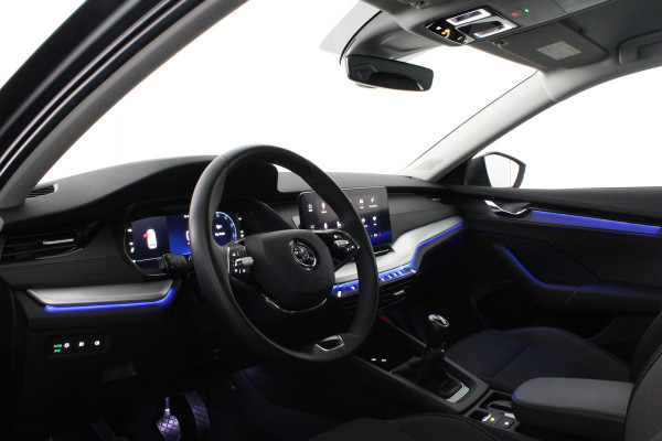 Škoda Octavia Combi 1.0 TSI Ambition > Camera/Trekhaak/Sfeerverlichting/Stoelverwarming..