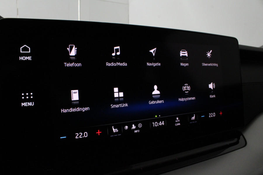 Škoda Octavia Combi 1.0 TSI Ambition > Camera/Trekhaak/Sfeerverlichting/Stoelverwarming..